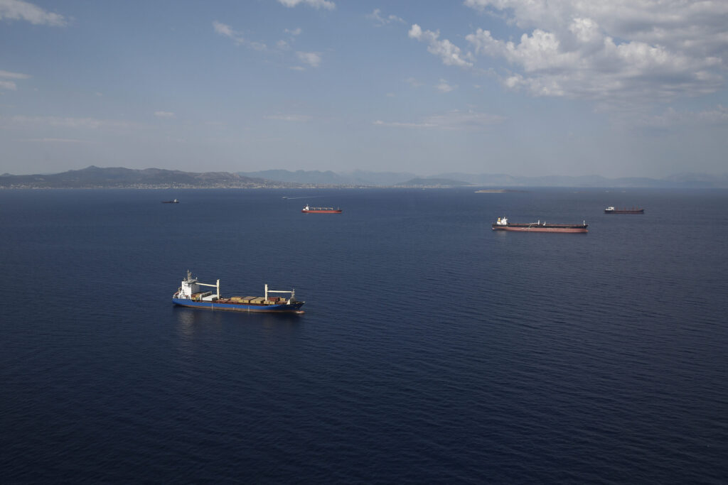 Greece and Malta Hesitate Over EU’s Russia Oil Services Ban