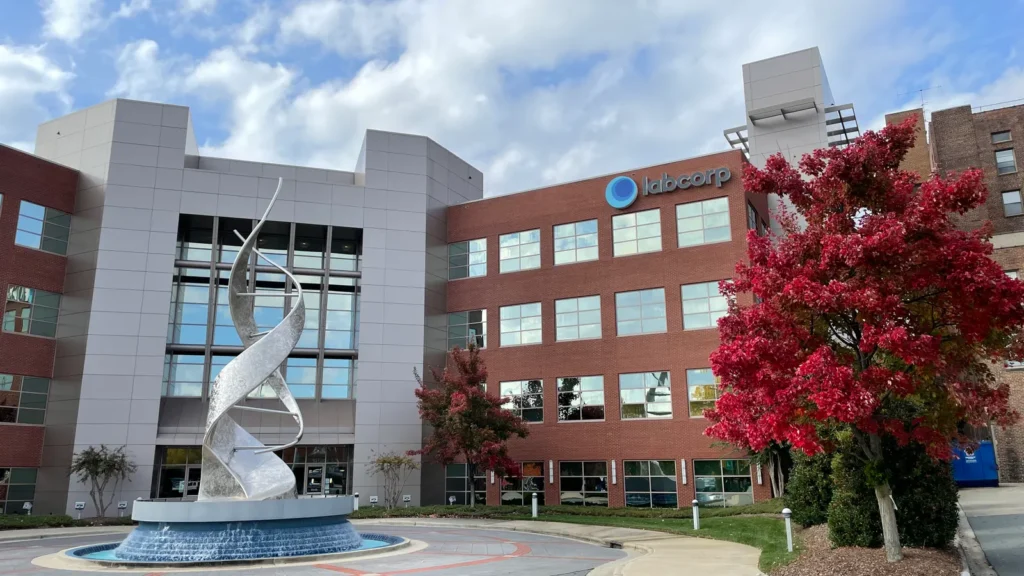 Labcorp expands PathAI pact to roll out digital pathology platform in US