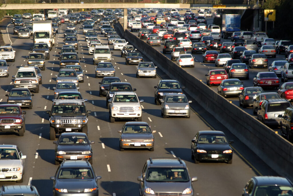 How California’s Ambitious Car Pollution Rules Made Everyone’s Air Cleaner