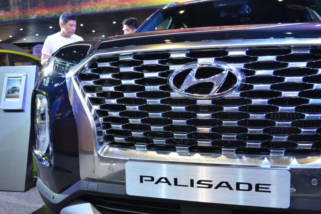 Hyundai Recalls 58,000 Palisade SUVs in South Korea Over Automatic Seat Problem