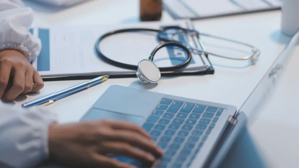 Physicians still concerned about AI accuracy amid rapid adoption: survey