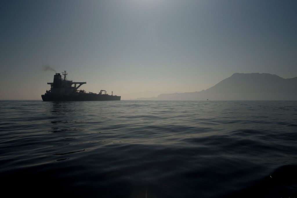 US Offers $20 Billion Reinsurance Plan to Spur Gulf Oil Flow US Offers $20 Billion Reinsurance Plan to Spur Gulf Oil Flow