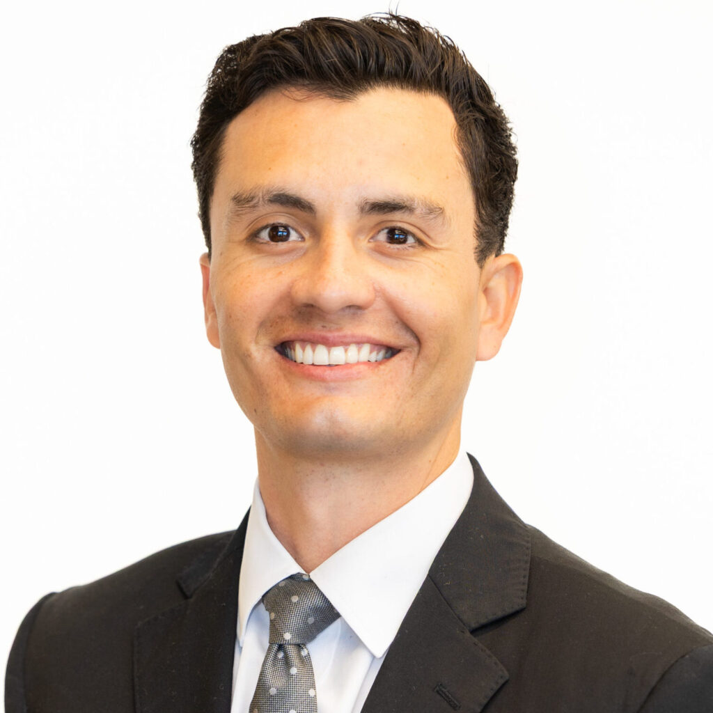 Crest Names Solis Commercial Insurance Broker in Tempe; Storie Joins Alliant’s Pacific Northwest Benefits Team