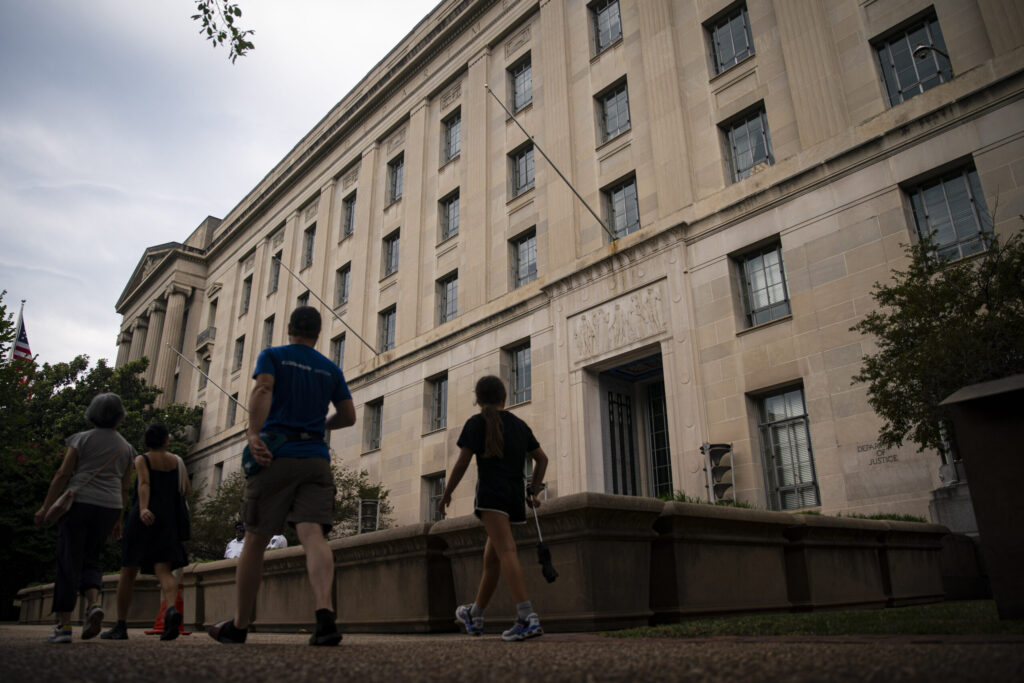 DOJ Top Antitrust Litigators Exit After Ticketmaster Accord