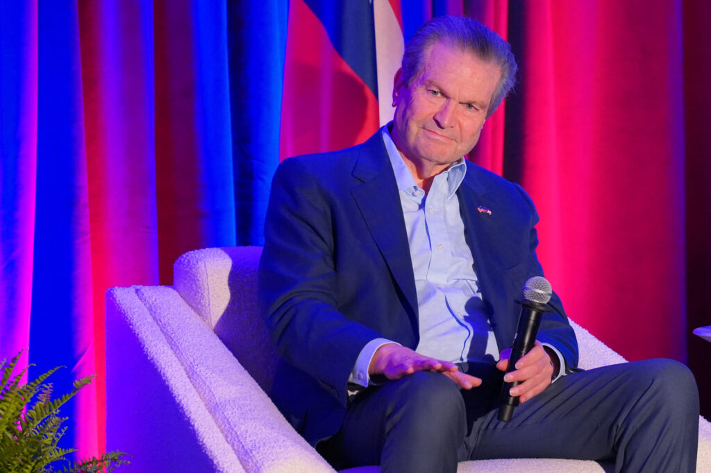 Georgia Governor Candidate Hired Undocumented at His Mansion, Comp Claim Argues