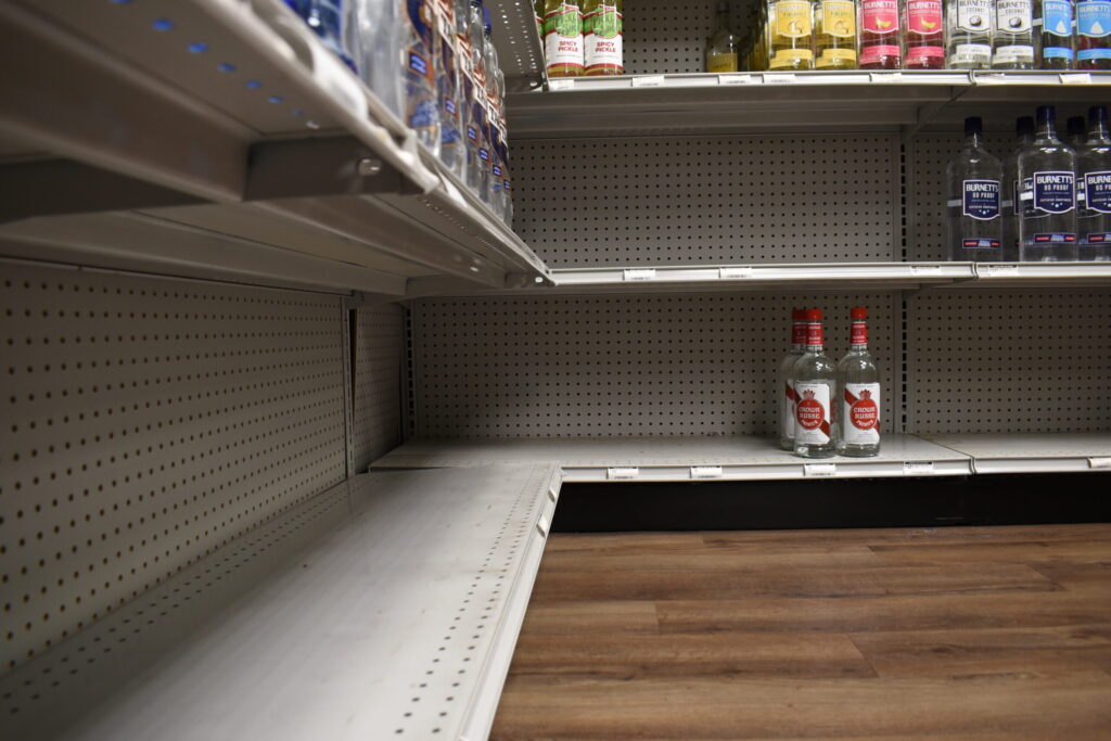 Liquor Delivery Backlog Frustrates Retailers in Mississippi