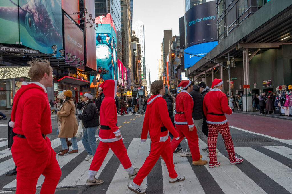 NYC SantaCon Charity Fundraiser Was More Con Than Claus, Authorities Say