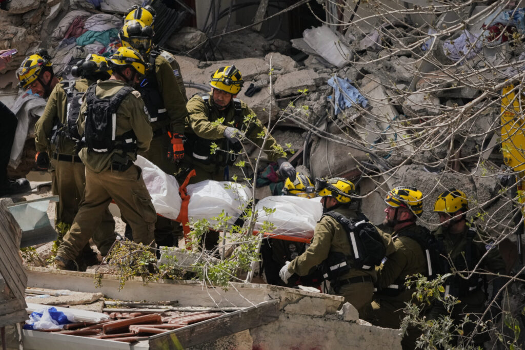 US, Iran May Resume Talks This Week Despite Port Blockade US, Iran May Resume Talks This Week Despite Port Blockade