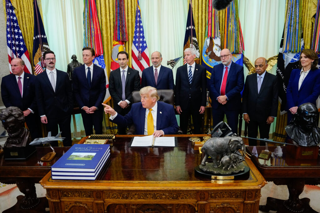 Trump Orders US to Speed Quantum Adoption, Boost Cyber Defenses